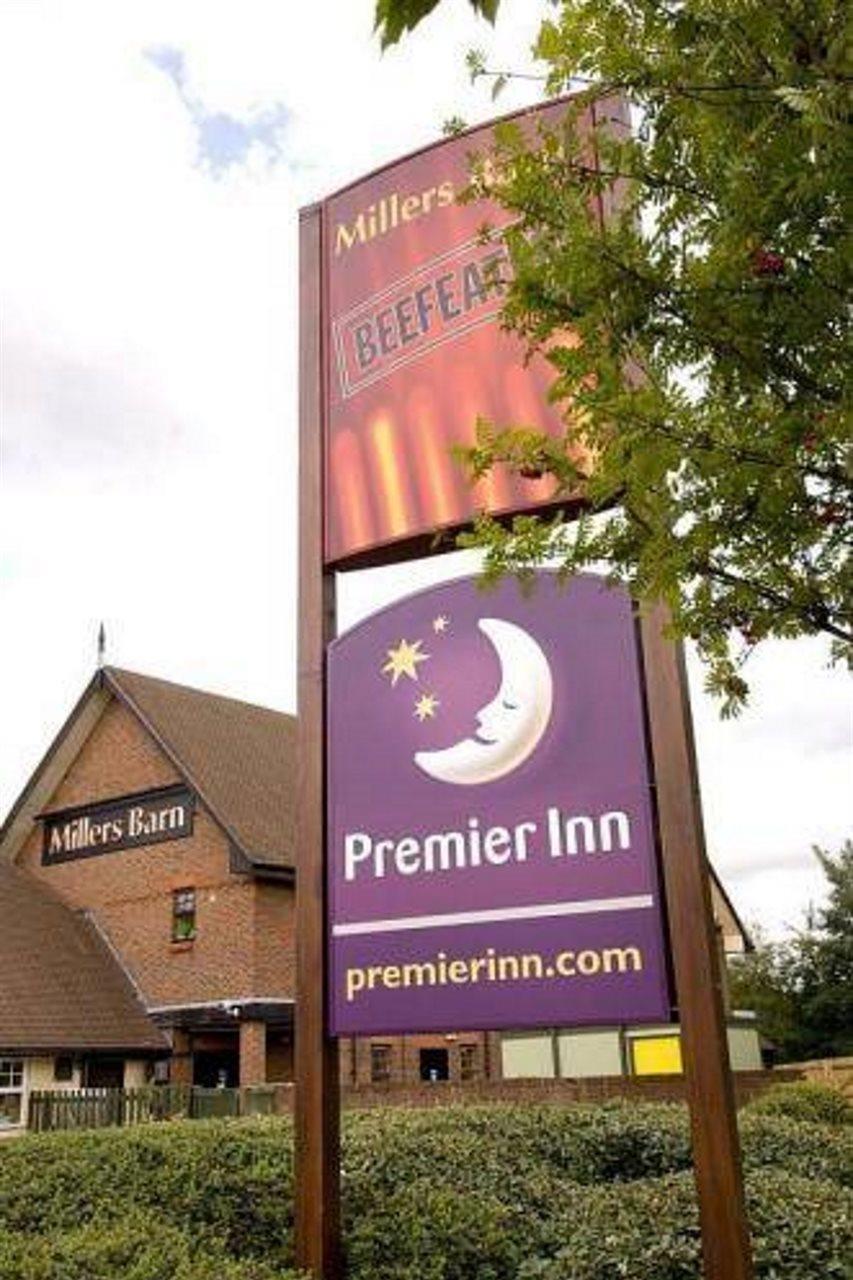 Premier Inn Nottingham West Ngoại thất bức ảnh